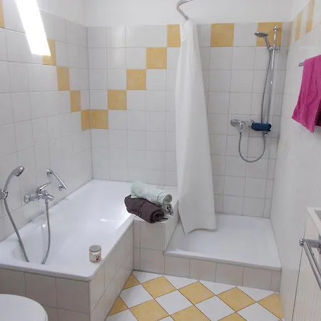 Διαμέρισμα Penthouse Mit Ausblick Φριντρισχάφεν